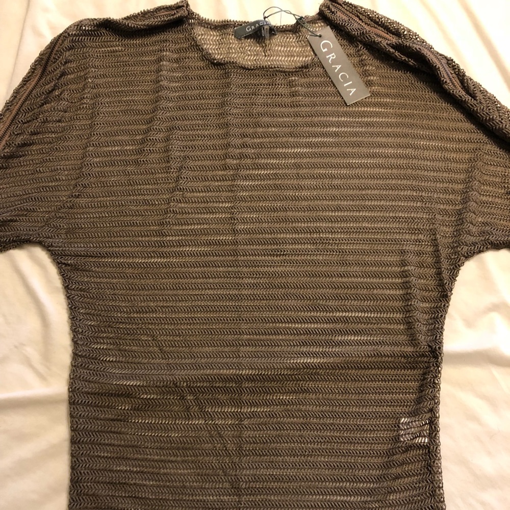 Size S waffle knit top